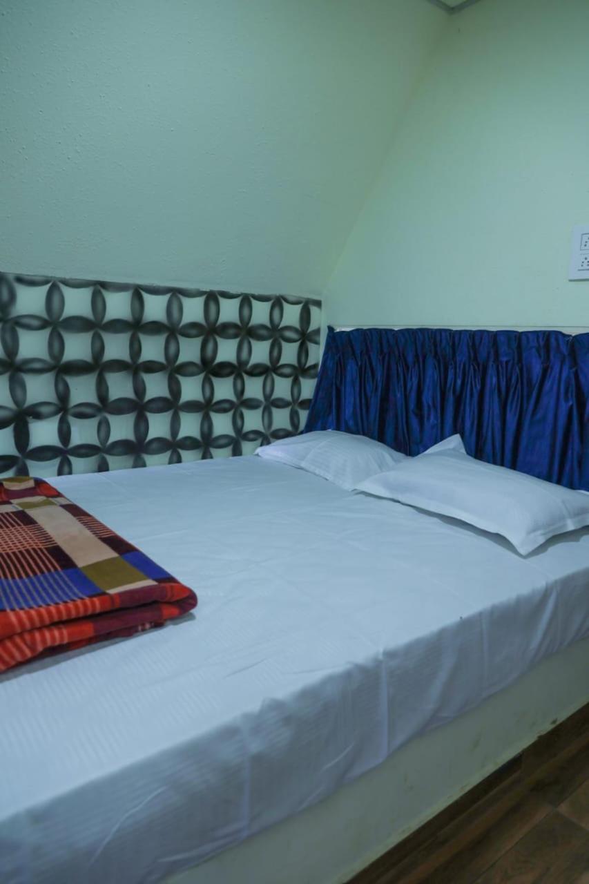 Rock Campers Hotel And Resort Chillithodu 外观 照片